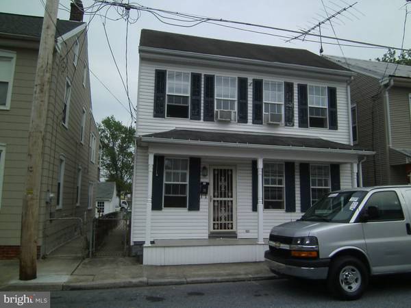 21 W GRAMBY ST, Manheim, PA 17545