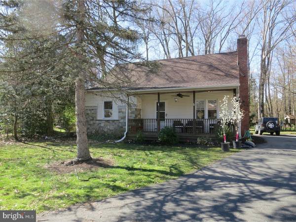 27 CAROLINA AVE, Ewing, NJ 08618