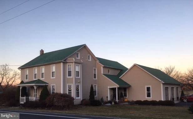 2006 TANEYTOWN RD, Gettysburg, PA 17325