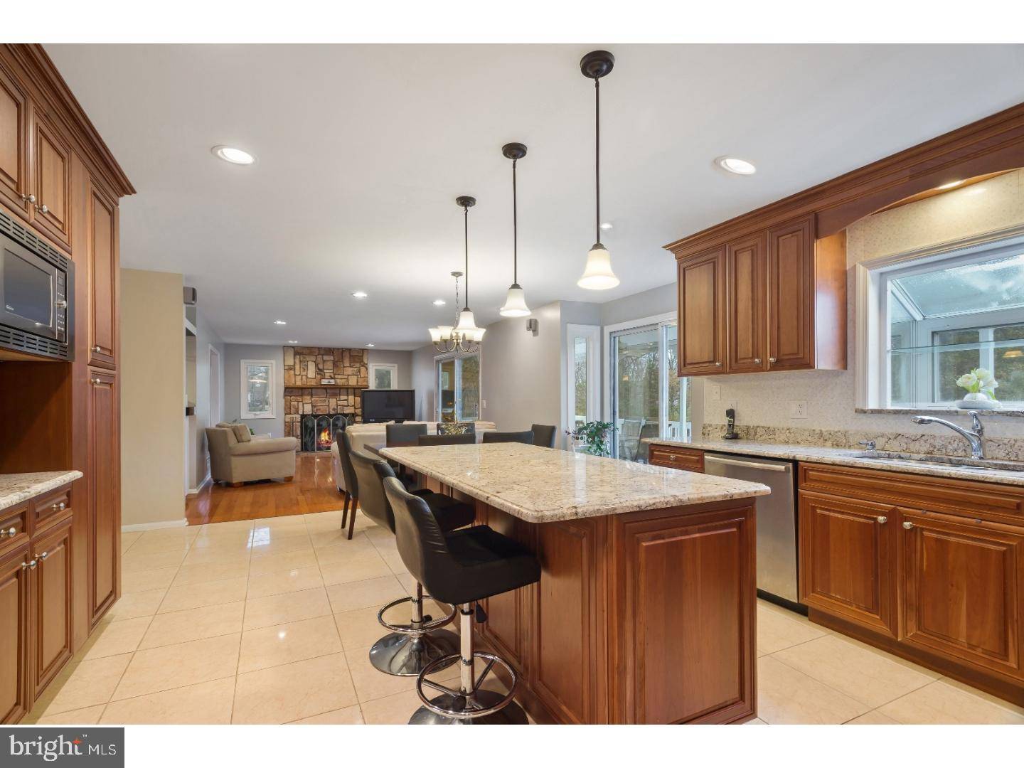 Belle Mead, NJ 08502,11 ADAMS DR