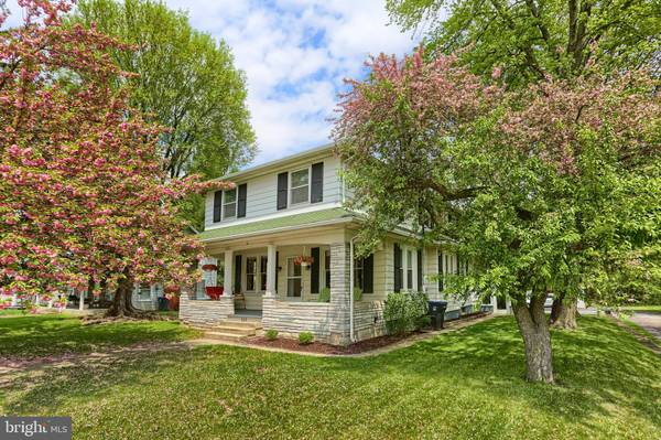 624 HOLLY PIKE, Mount Holly Springs, PA 17065