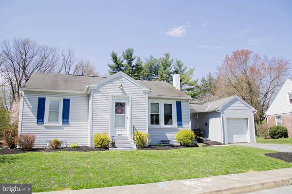 317 MAPLE AVE, Millersville, PA 17551