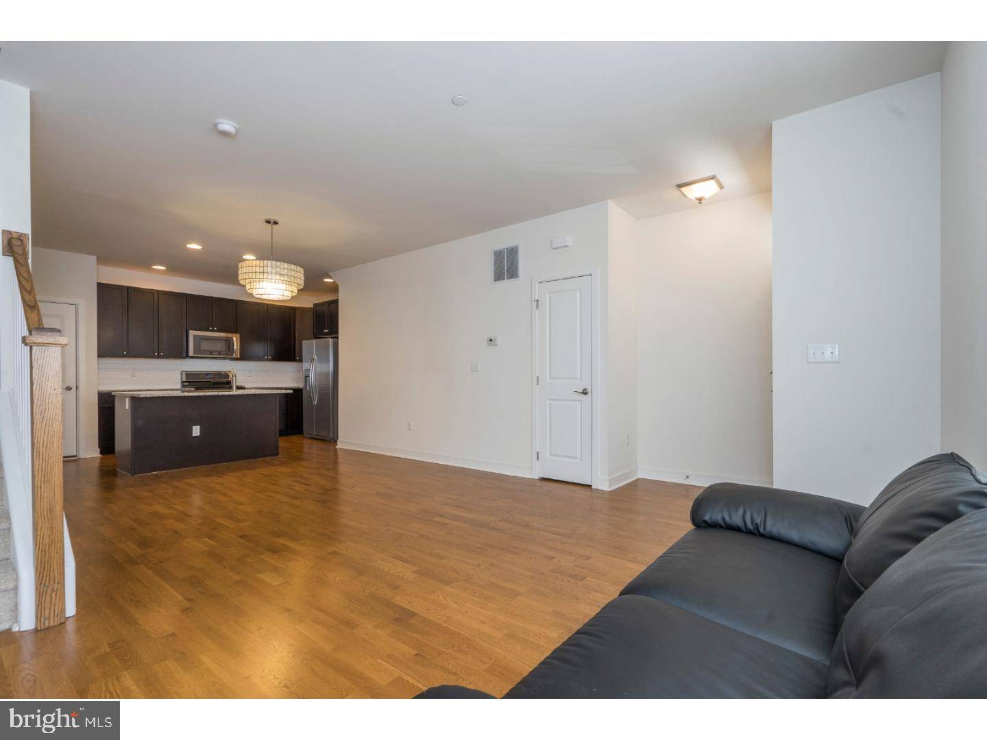 Philadelphia, PA 19146,2439 BAINBRIDGE ST