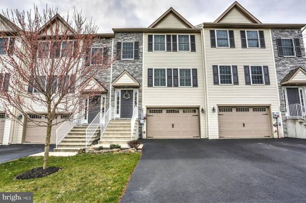 Lancaster, PA 17603,104 GENTLEMENS WAY