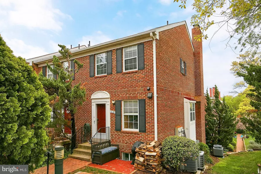 1629 BARTON ST #21, Arlington, VA 22204