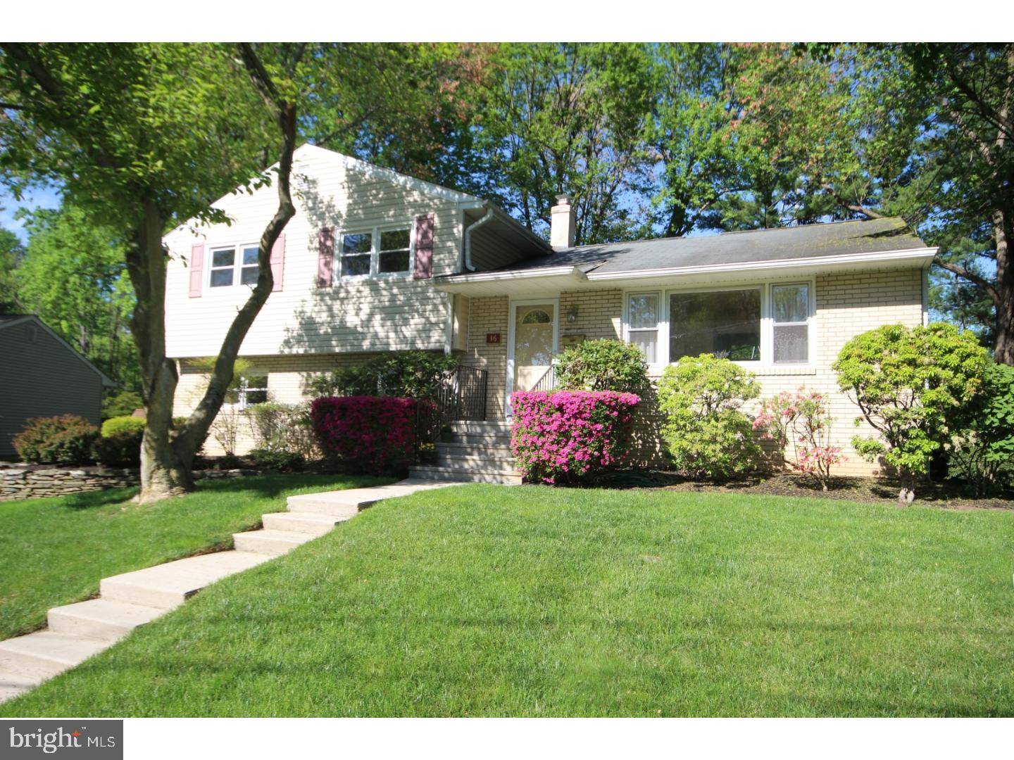 Lawrence Township, NJ 08648,16 ALYCE CT