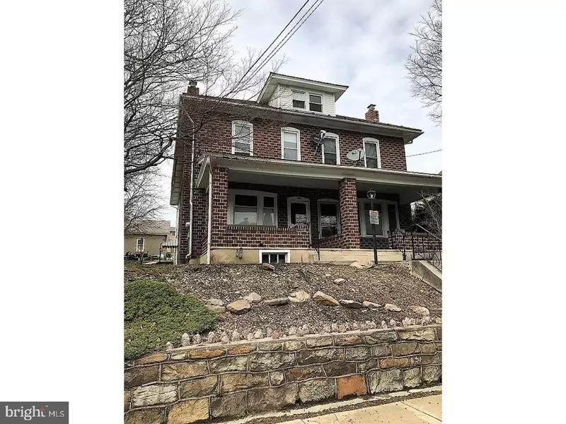 322 WILLIAMS ST, Slatington, PA 18080