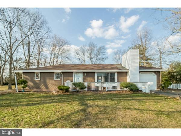 57 E 11TH AVE, Pine Hill, NJ 08021