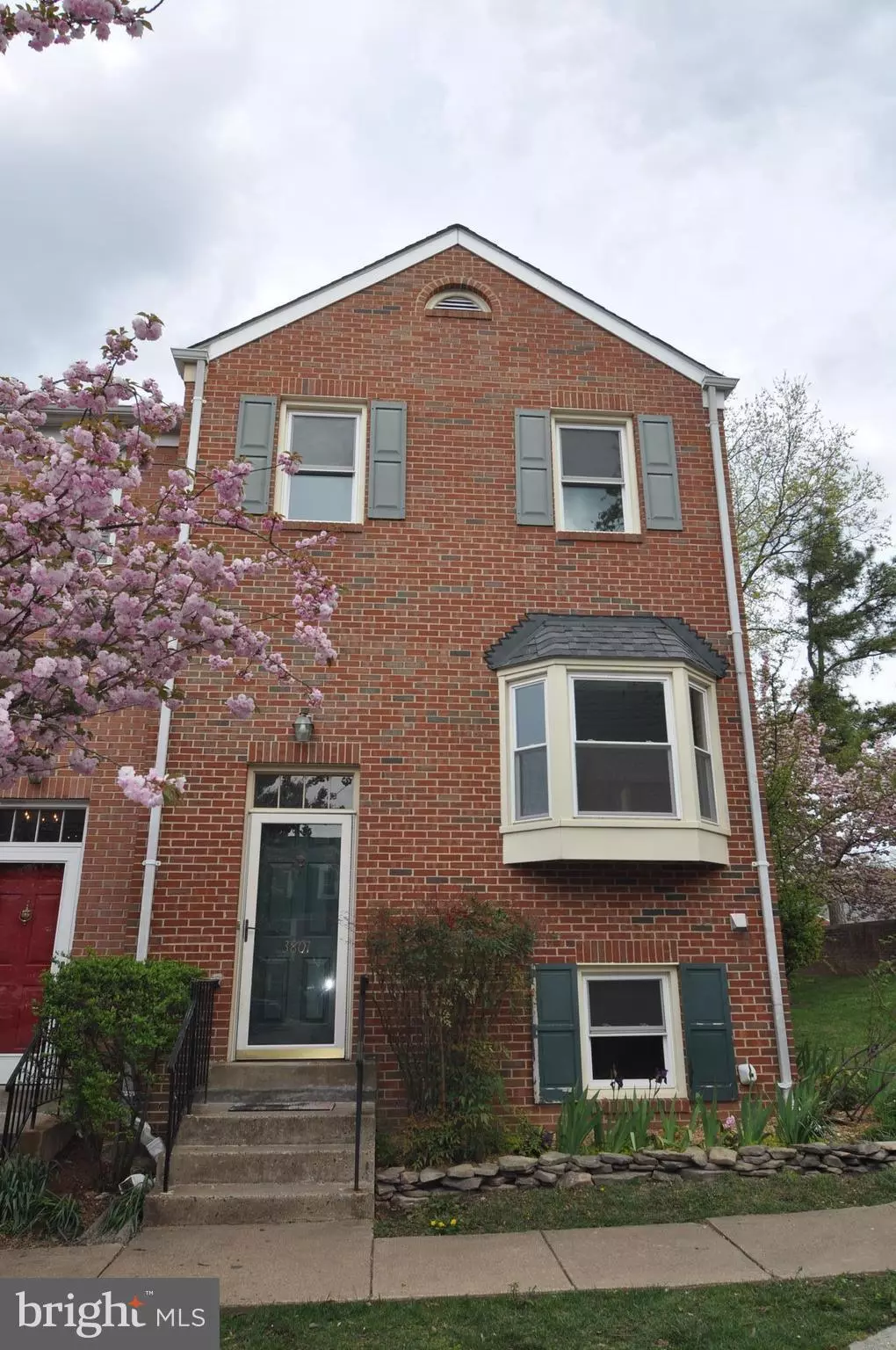 Alexandria, VA 22305,3801 BRIGHTON CT