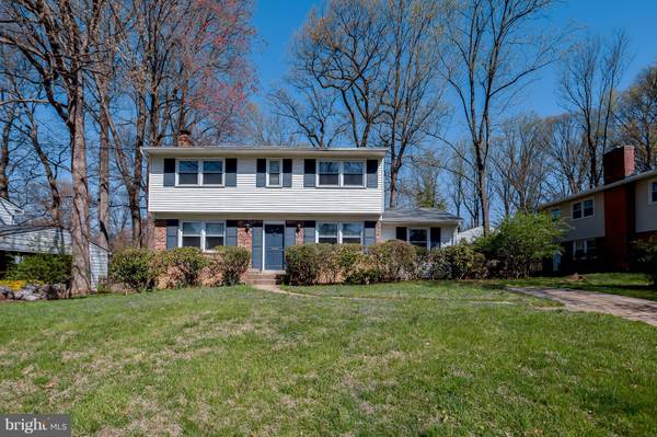 8304 MCNEIL ST, Vienna, VA 22180