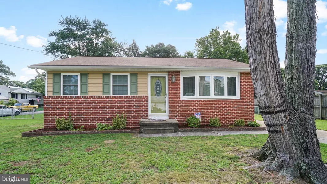 7967 CATHERINE AVE, Pasadena, MD 21122