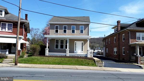 433 N STATE ST, Ephrata, PA 17522