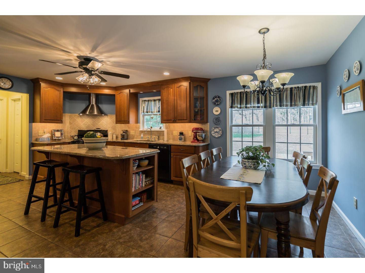 West Chester, PA 19380,916 GREYSTONE DR