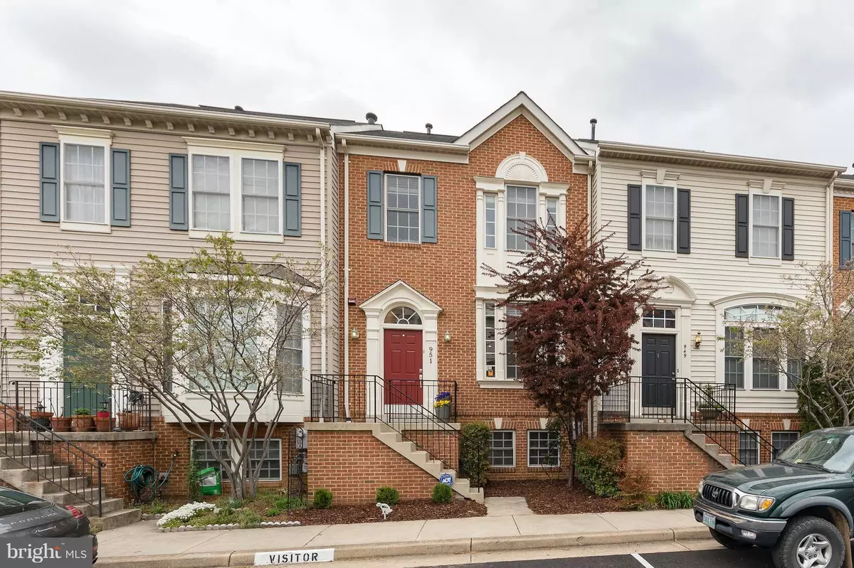 Alexandria, VA 22304,951 HARRISON CIRCLE