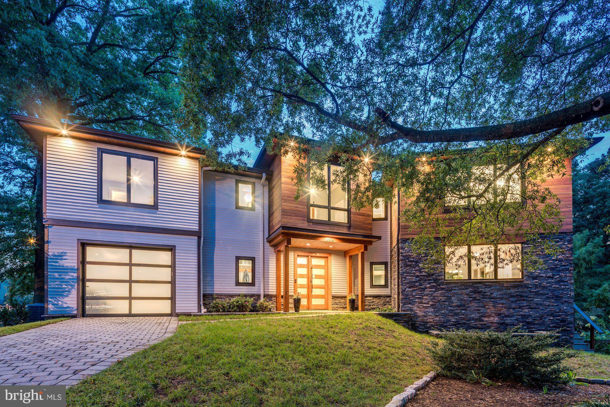 300 JEFFERSON ST, Arlington, VA 22203