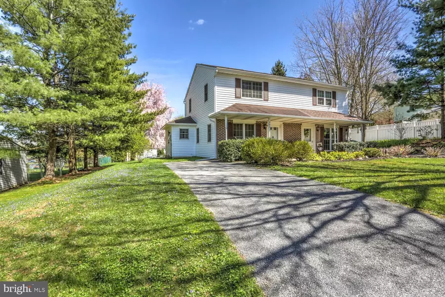 785 DANIEL CIR, Mount Joy, PA 17552