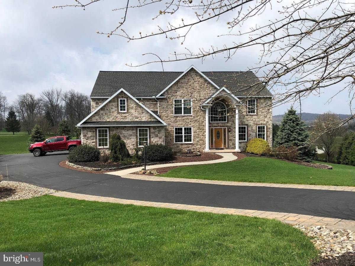 Fleetwood, PA 19522,29 AUGUSTA LN