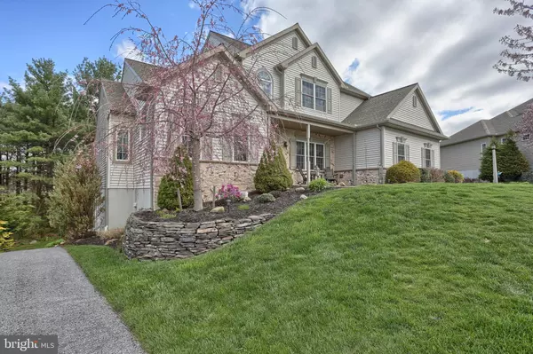 Lebanon, PA 17046,865 WATER EDGE CT