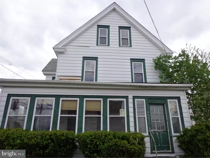 461 W BROAD ST, Gibbstown, NJ 08027