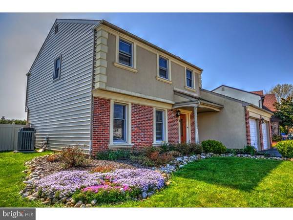 16 HEDGEROW DR, Fairless Hills, PA 19030