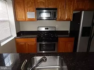 Washington, DC 20032,3872 9TH ST SE #101