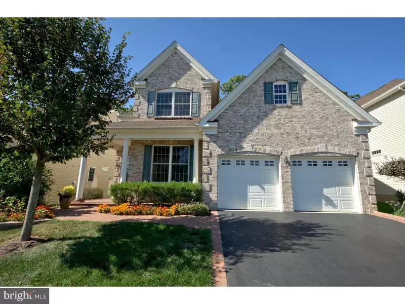 20 EDGEMERE DR, Kendall Park, NJ 08824