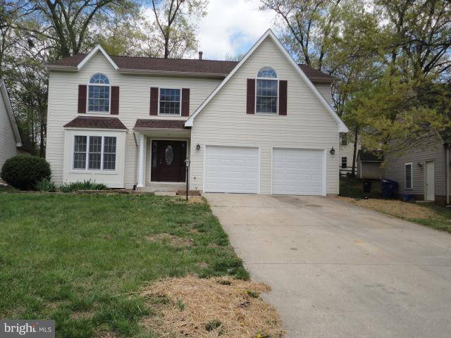 Waldorf, MD 20603,5906 WALLEYE CT