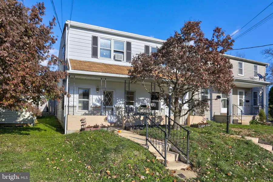 647 FRANKLIN ST, Columbia, PA 17512