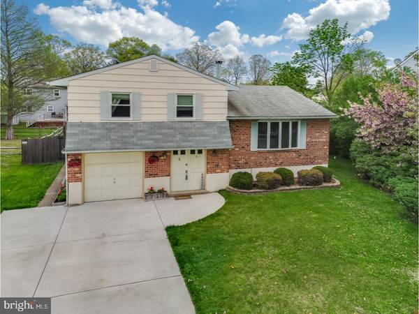 17 SPINET RD, Newark, DE 19713