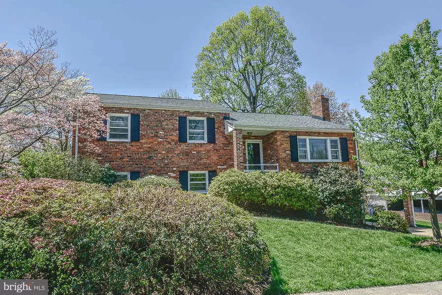 3912 WAKEFIELD ST, Arlington, VA 22207