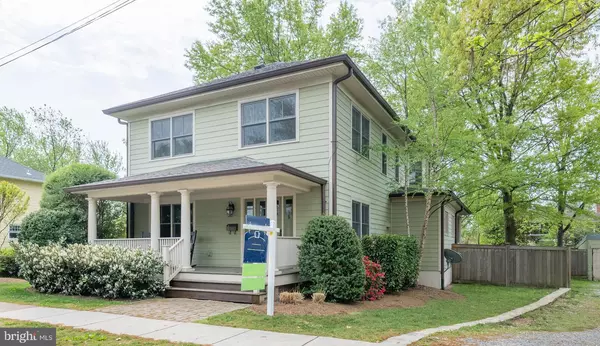 5 WINDSOR AVE E, Alexandria, VA 22301