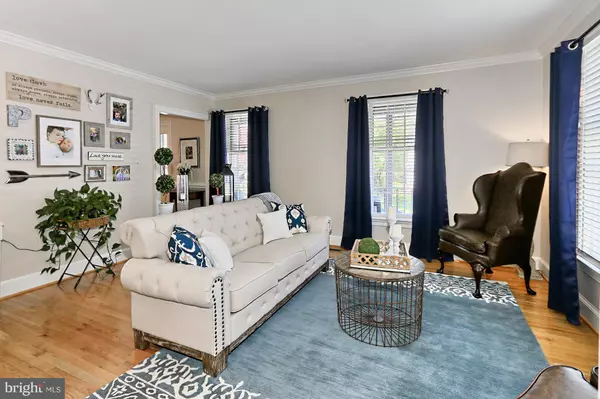 Clifton, VA 20124,6407 FOGGY HILLS WAY