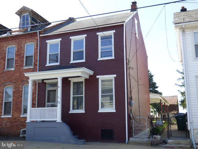 492 MANOR STREET, Columbia, PA 17512