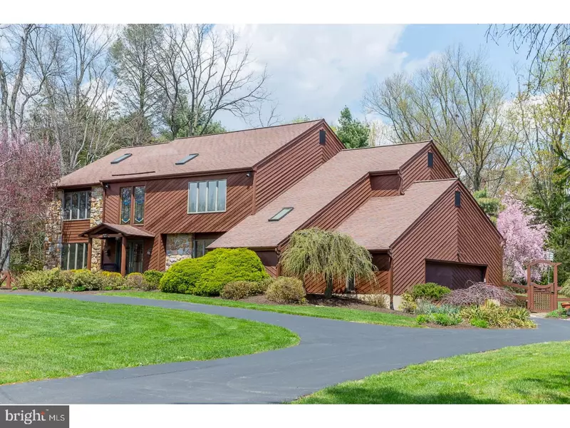 927 BRIDLE LN, West Chester, PA 19382