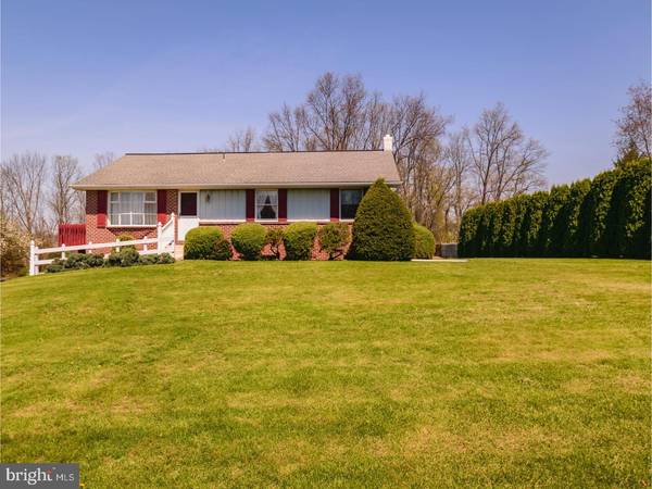 2315 E BUCK RD, Pennsburg, PA 18073