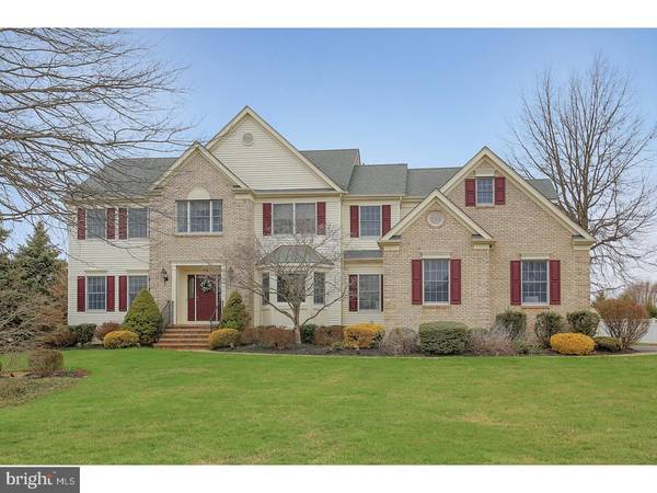 18 COLLINS DR, Hillsborough, NJ 08844