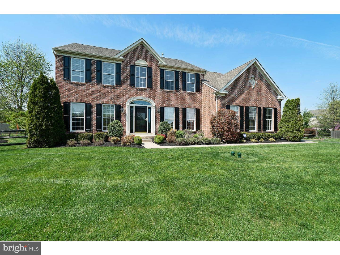 1472 HIDDEN POND DR, Yardley, PA 19067