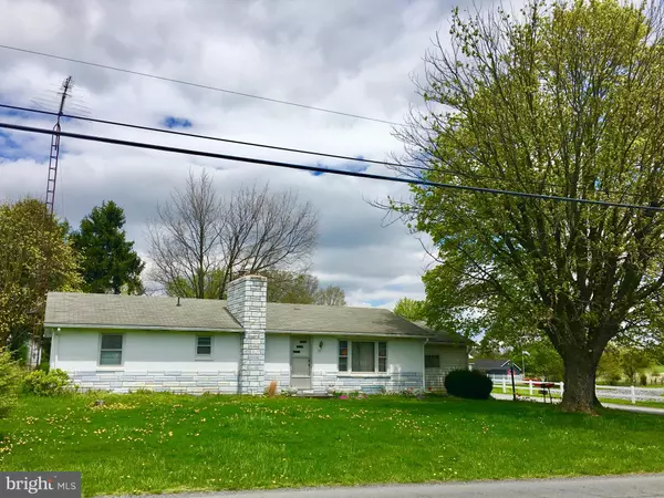 15 TALBOTT AVE, Martinsburg, WV 25405