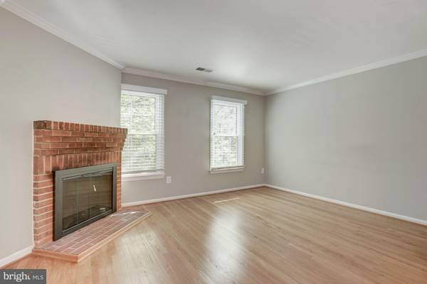 Arlington, VA 22203,728 VERMONT ST