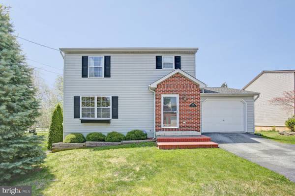 310 DEBRA RD, Mechanicsburg, PA 17050