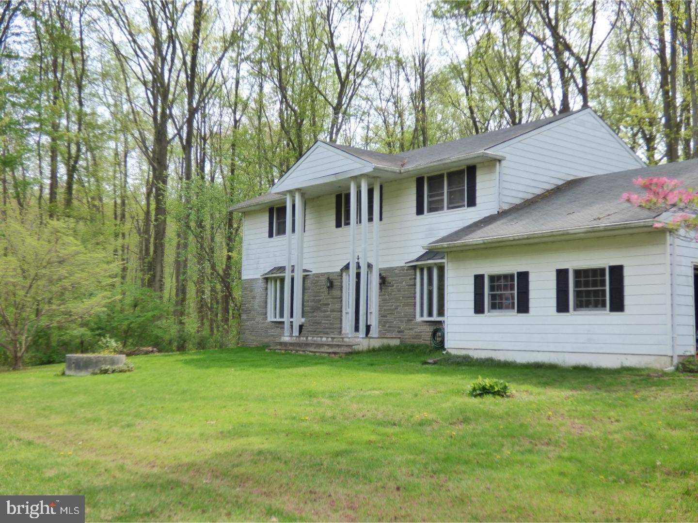1229 GREENHILL RD, Yardley, PA 19067
