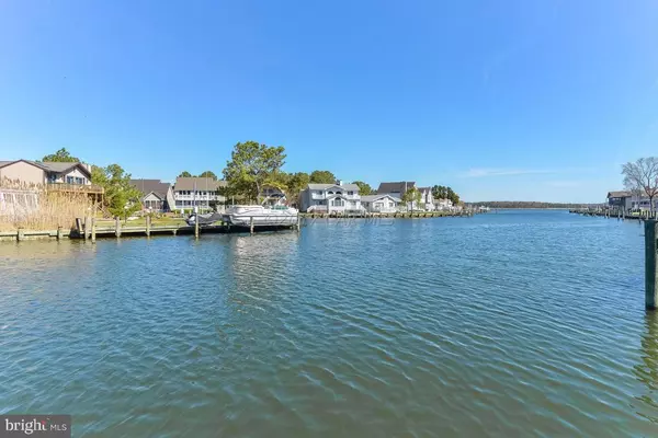 Ocean Pines, MD 21811,33 MOONSHELL DR