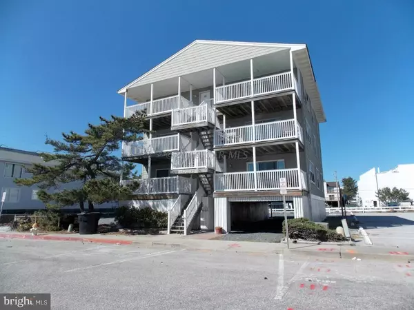 8 74TH ST #2W, Ocean City, MD 21842