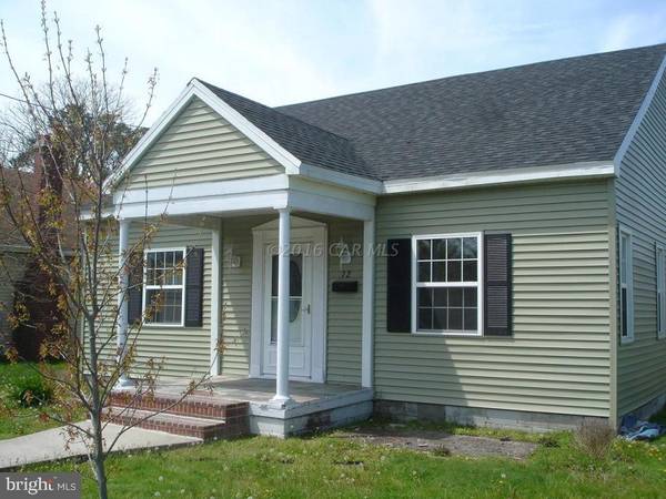 72 MARYLAND AVE, Crisfield, MD 21817