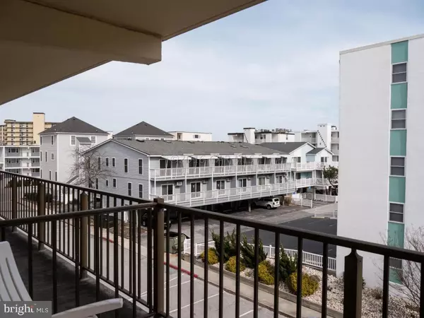 Ocean City, MD 21842,14 133RD ST #308