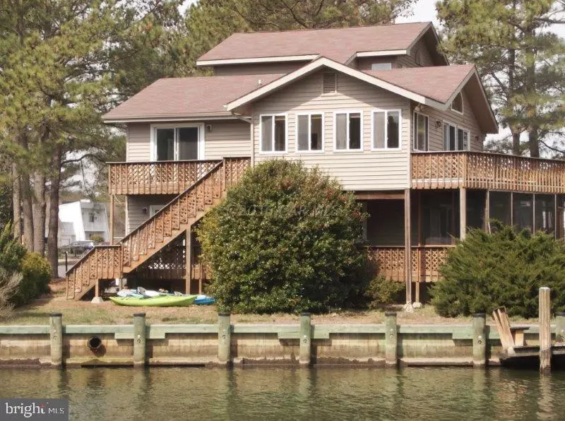 Ocean Pines, MD 21811,19 WATERS EDGE CT