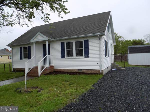 113 2ND ST, Crisfield, MD 21817