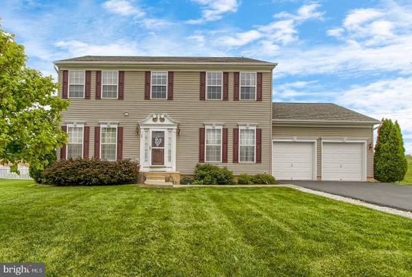 69 CEDARLYN DR, York, PA 17408