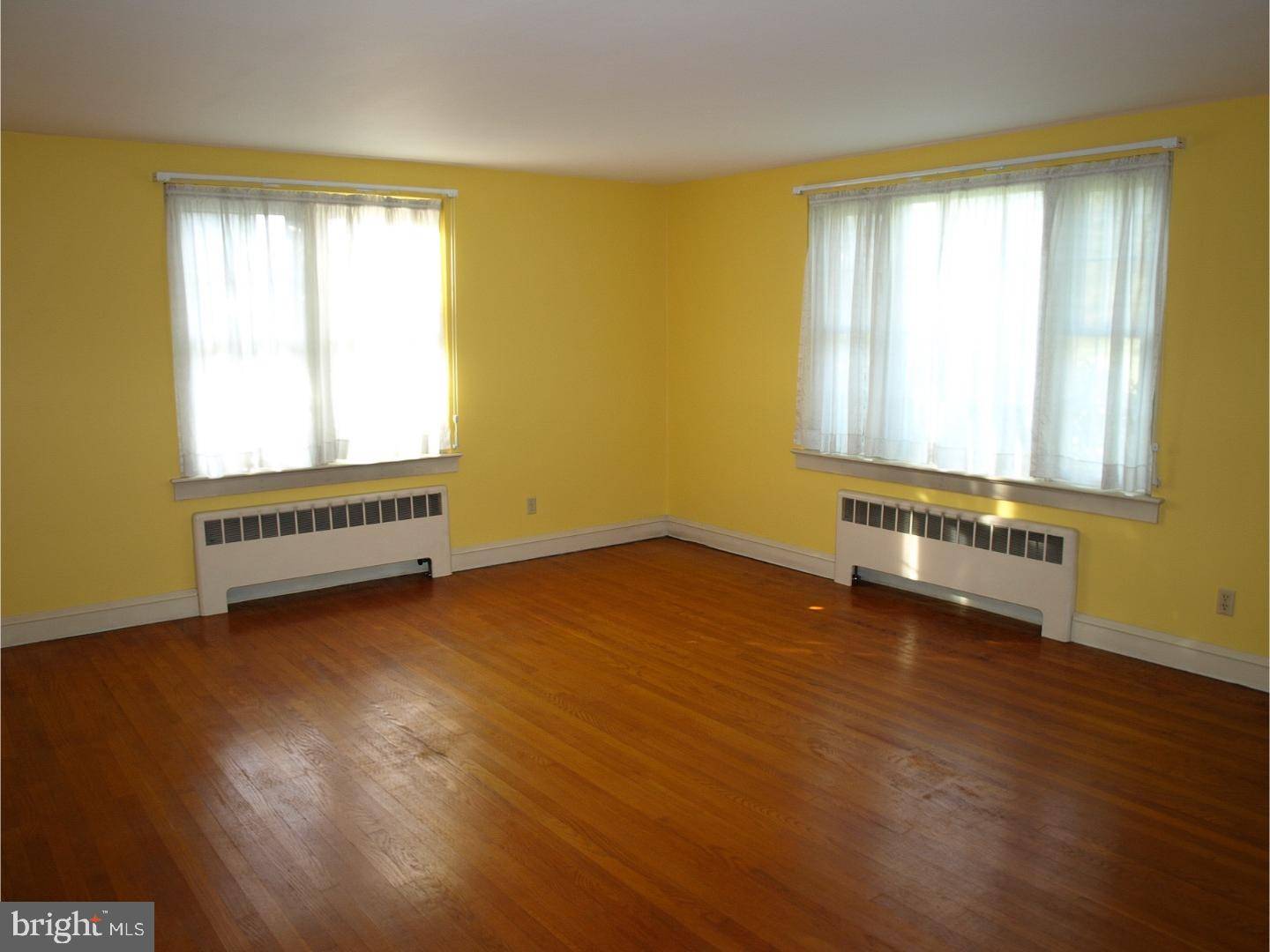 East Greenville, PA 18041,654 GRAVEL PIKE