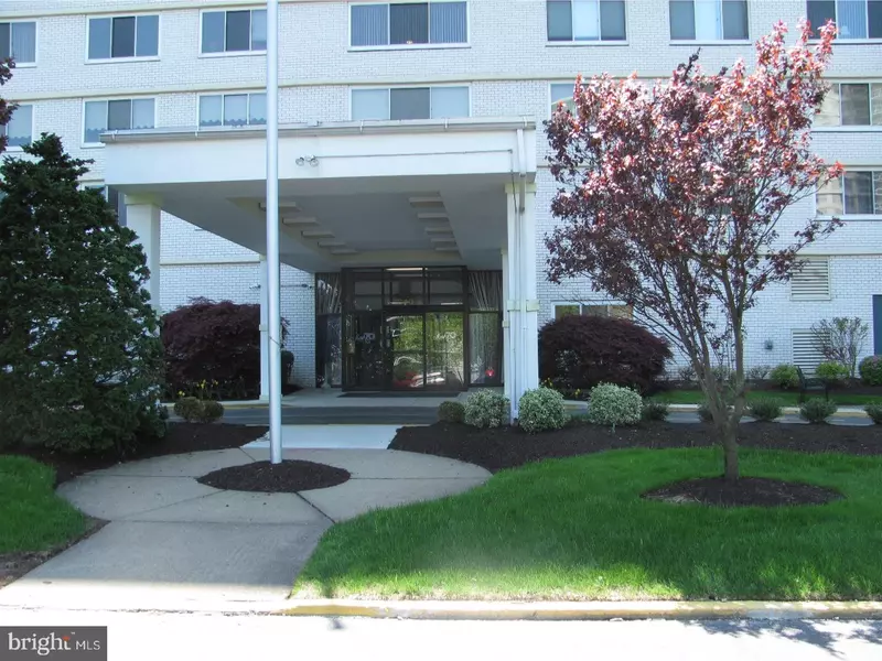 1840 FRONTAGE RD #402, Cherry Hill, NJ 08034